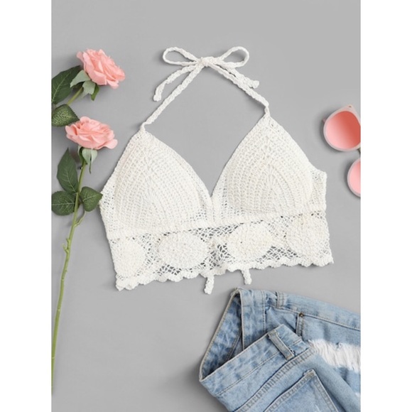 Tops - 🌸 Cute Knot Detail Crochet Halter Top